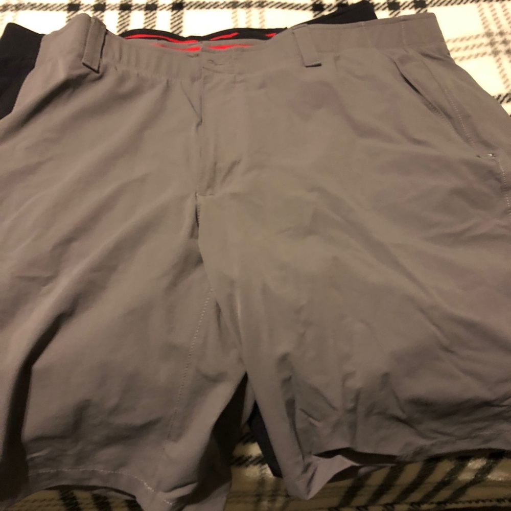 Men’s under armour shorts